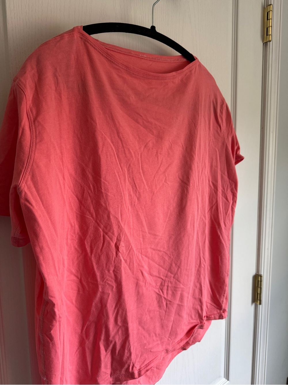 Lululemon Back in Action Tee - pale raspberry - Picture 4 of 6